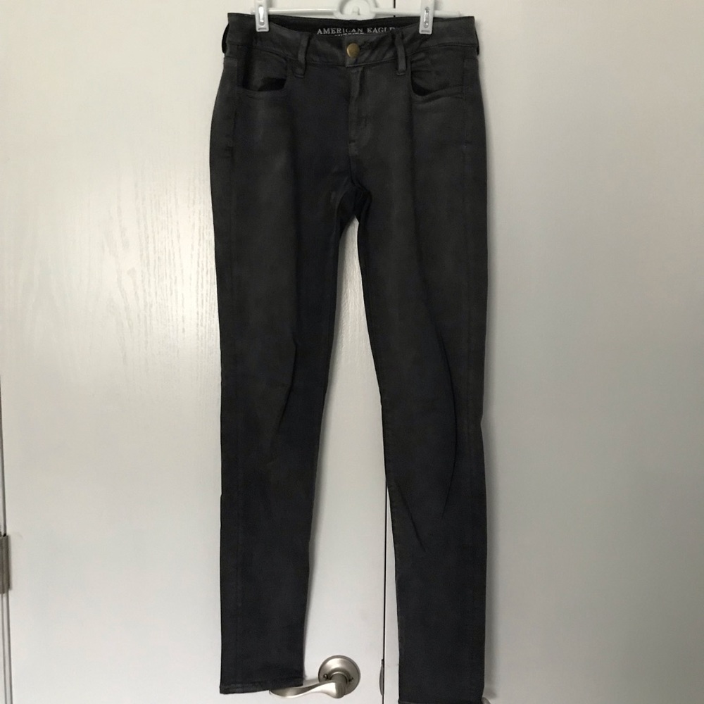 AE jeggings 6 long gray white washed